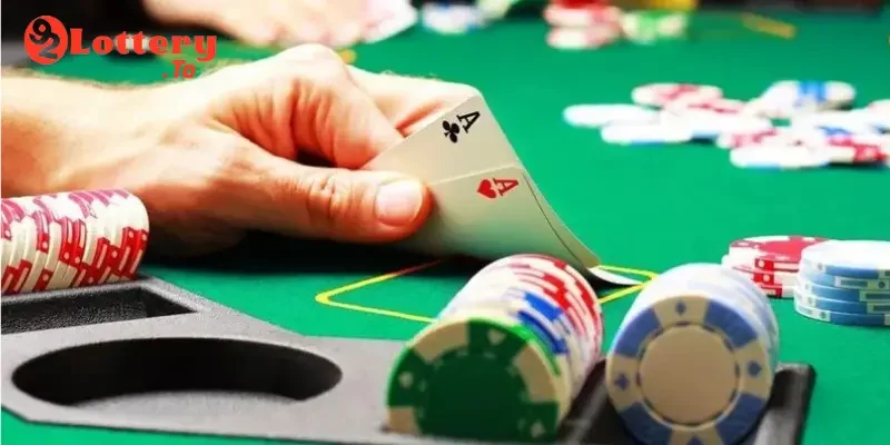 Bluff trong poker là gì? Chiến thuật bluff poker cơ bản nhất 3 Bluff trong poker mang lại rất nhiều lợi ích cho người tham gia